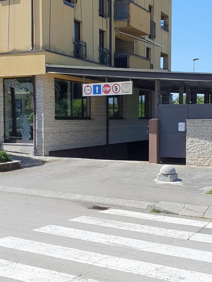 Lucia Exclusive With Parking In The Garage Apartment Пореч Екстериор снимка
